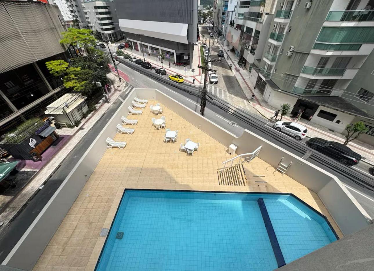 Apto Quadra Mar No Centro De Bc * Balneario Camboriu